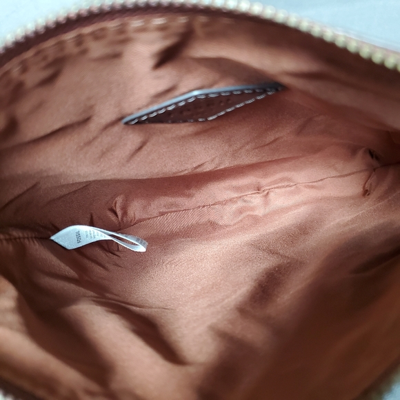 Fossil Voyager Small Brown Leather Crossbody Bag - Picture 5 of 12